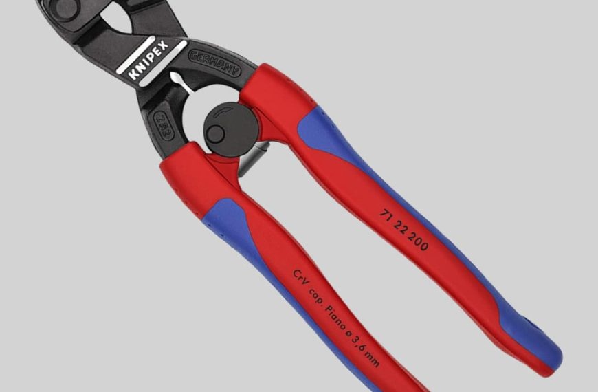 Angled Bolt Cutter